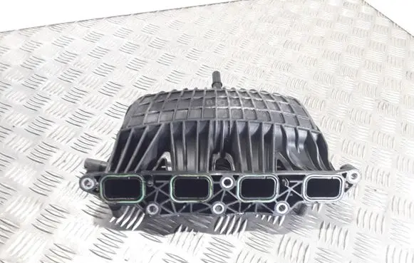 Volkswagen Touran II Intake manifold 03C129711AE