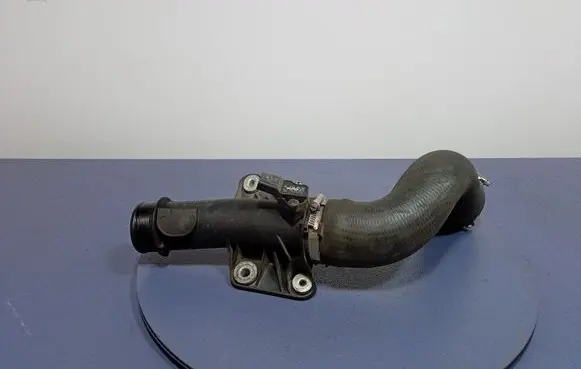 Audi A5 8T 8F Air intake hose/pipe 8K0145673E