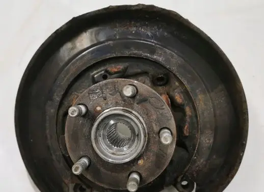 Subaru Forester SJ Stub axle 