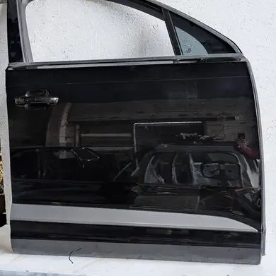 Audi Q7 4M Front door
