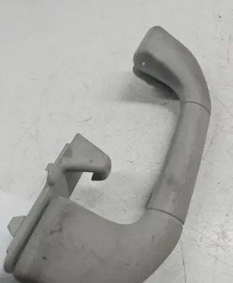 Mercedes-Benz E W212 Rear interior roof grab handle A2048100151