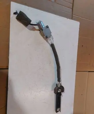 Audi A8 S8 D3 4E Seat belt adjustment motor 602044200 84012