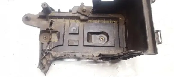 Volkswagen Golf V Battery box tray 1K0915333 1K0915333C