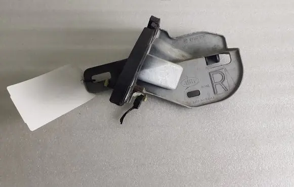Land Rover Evoque I Fender mounting bracket BJ3216A142AA