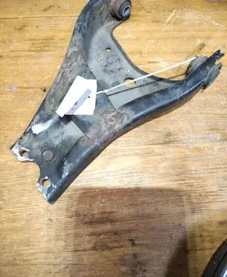 Dacia Duster Front lower control arm/wishbone