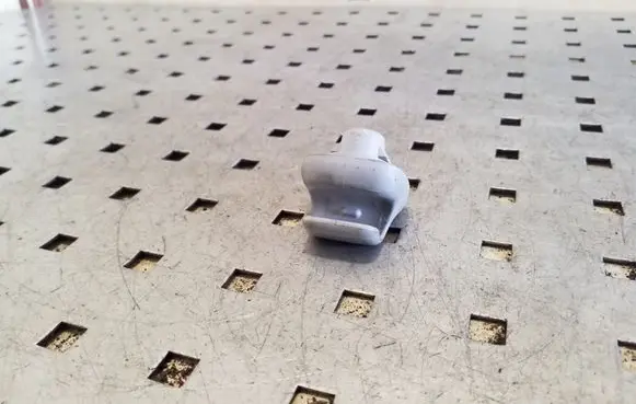 Sun visor clip/hook/bracket