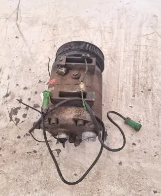 Audi A6 S6 C4 4A Air conditioning (A/C) compressor (pump)