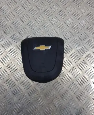 Steering wheel airbag