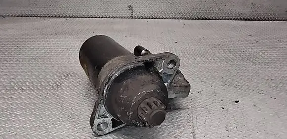Skoda Roomster (5J) Starter motor 1005831344