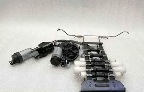 Bentley Flying Spur Windshield washer spray nozzle 3D0881879D