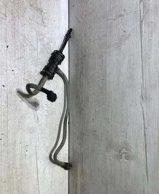 Opel Crossland X Vacuum valve 