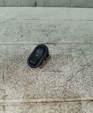 Opel Zafira A Electric window control switch 90561388