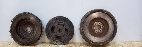Citroen Berlingo Clutch set kit 56731N01 9801354780 9801354980