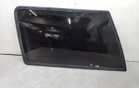 Ford Explorer Rear side window