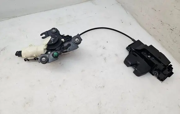 Peugeot 508 II Tailgate/trunk/boot lock/catch/latch 9687233280