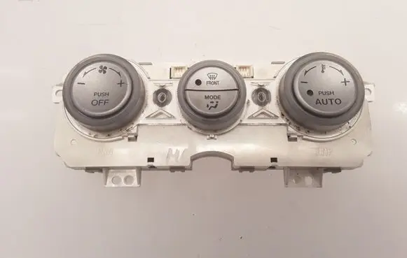 Mazda 6 Climate control unit PG15E0002C