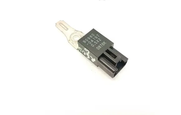 Toyota RAV 4 (XA30) Aerial antenna filter 909804197