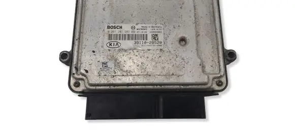 KIA Ceed Engine control unit/module 391102B520