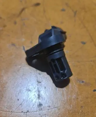 Subaru Forester SH Camshaft speed sensor J5133471 8624
