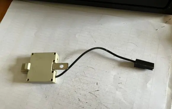 BMW 3 E36 Aerial antenna amplifier 65241387803