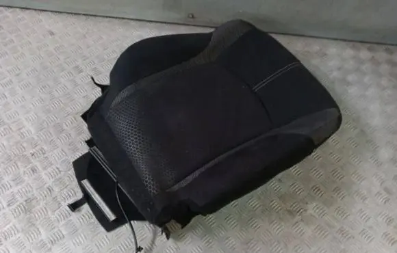 Nissan Juke I F15 Seat trim 