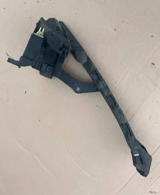 Honda CR-V Headlight/headlamp mounting bracket T1EA 71140T0AA00
