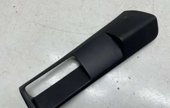Volkswagen Transporter - Caravelle T5 Sliding door cover cap 7H0843188