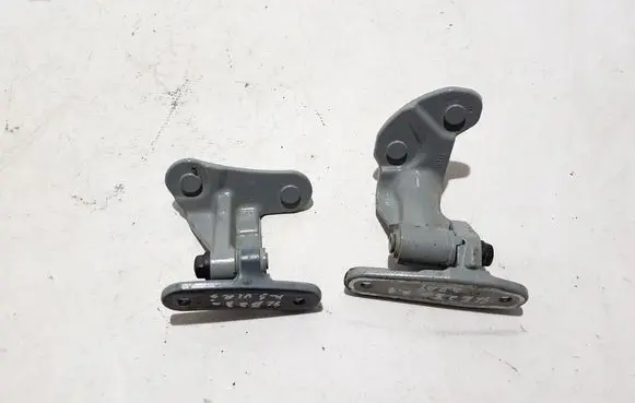 Mercedes-Benz GLE W167 Rear door upper hinge A1677304300