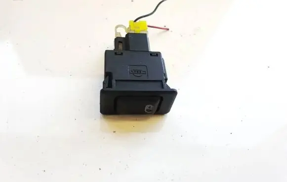 Nissan Primera Central locking switch button 