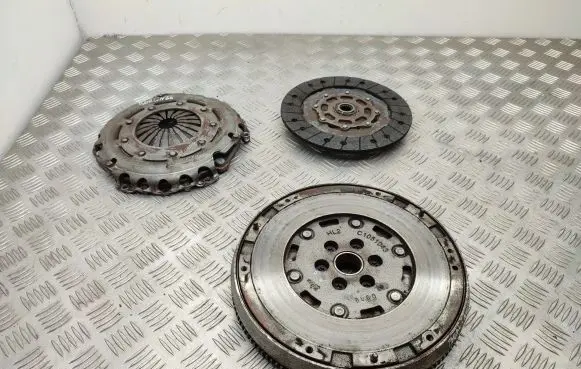 Citroen Berlingo Clutch set kit 9813700880