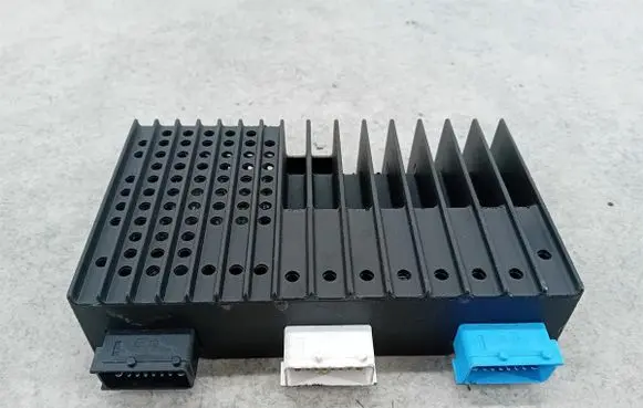 Peugeot 2008 I Sound amplifier 9803083980