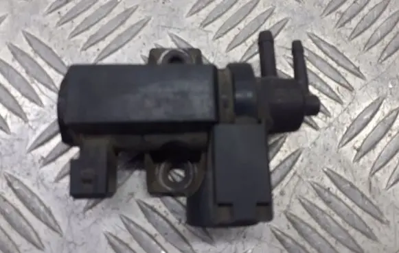 Alfa Romeo 159 Valve vacuum 55203202