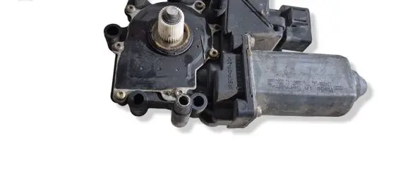 Audi A3 S3 8L Front door window regulator motor 0536001401