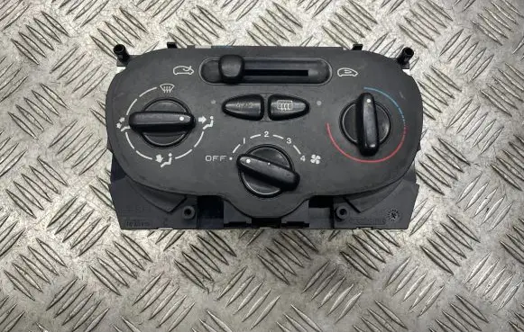 Citroen Xsara Picasso Climate control unit 64138