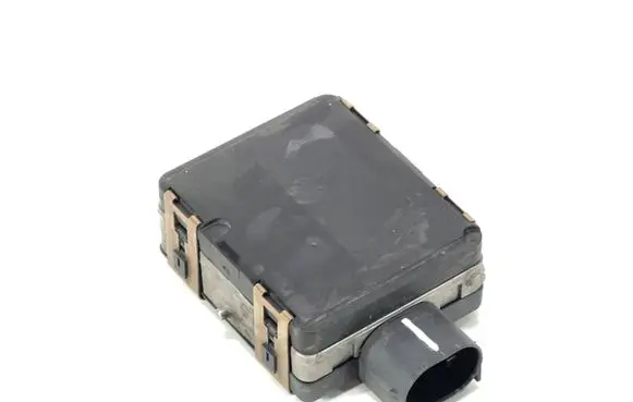 Volkswagen PASSAT B8 Distronic sensor radar 3Q0907550B