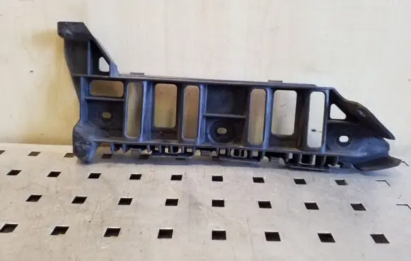 Volkswagen Touran I Front bumper mounting bracket 1T0807184A