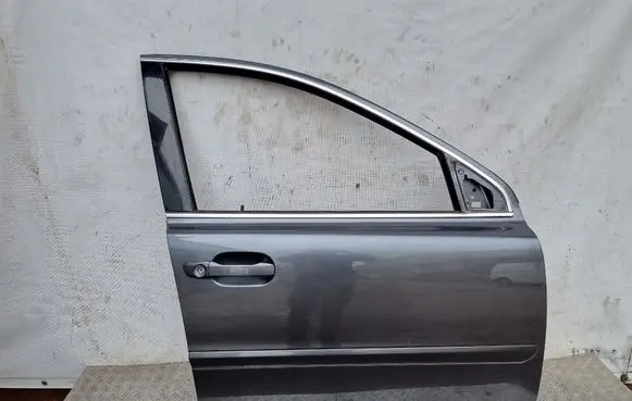 Volvo XC90 Front door