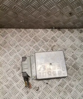 Ford Focus Engine control unit/module 1s4feb