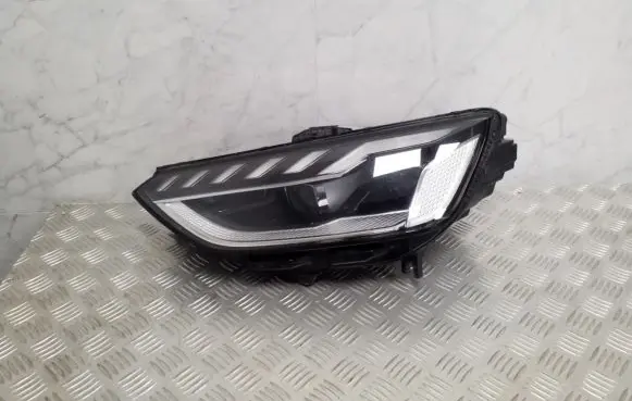Audi A4 S4 B9 Headlight/headlamp 8W0941035E