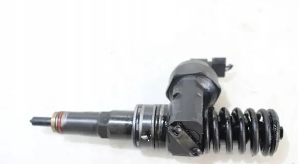 Skoda Fabia Mk1 (6Y) Fuel injector 0414720097