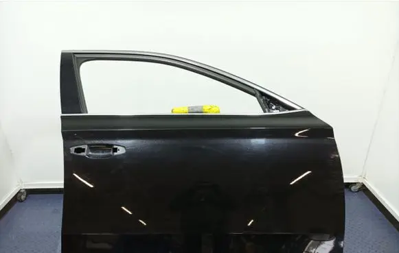 Skoda Superb B5 (3U) Front door