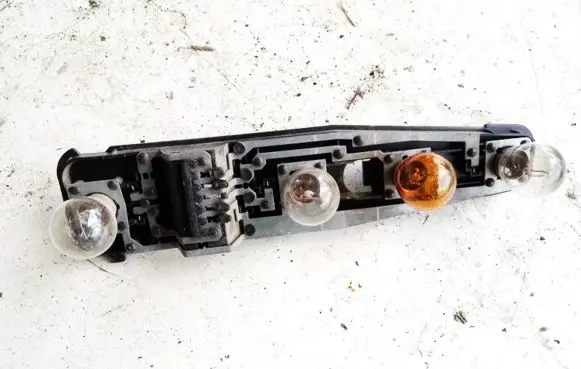 Opel Vectra B Tail light bulb cover holder