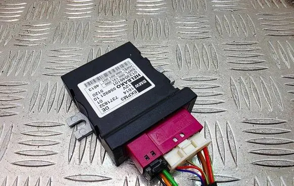 BMW 3 F30 F35 F31 Fuel injection pump control unit/module 7371832 16147371832