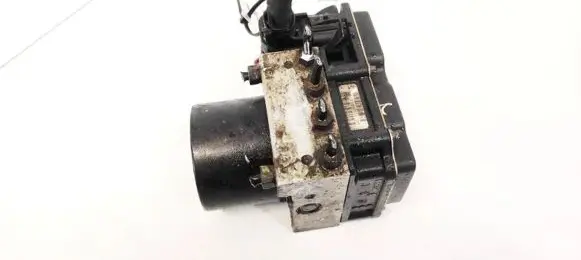 Skoda Roomster (5J) ABS Pump 6R0907379C 6R0614117D