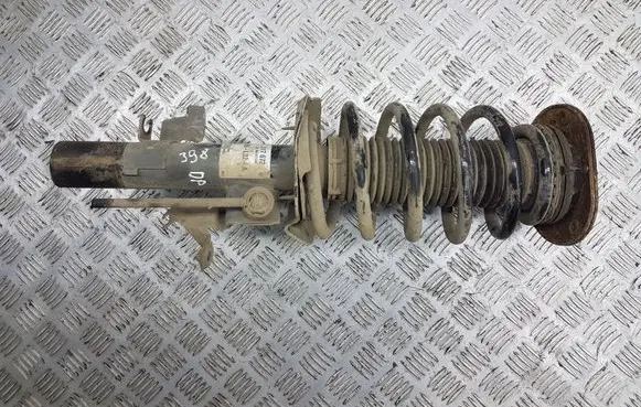 Volvo XC60 Front shock absorber/damper 824904013446