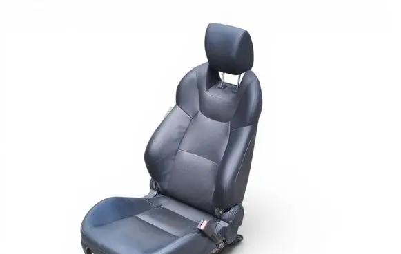 Hyundai Genesis Other seats 260708HR1213