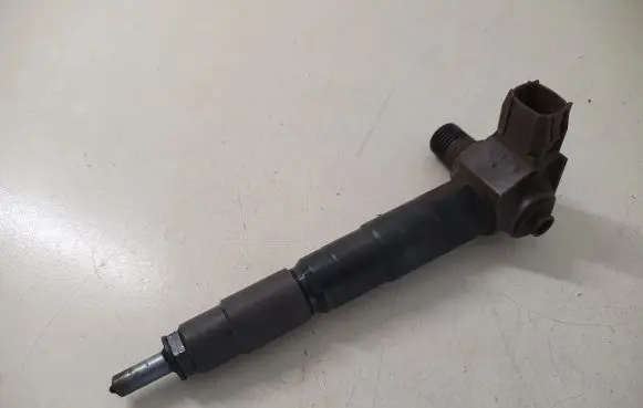 Subaru Outback (BS) Fuel injector 16613AA040