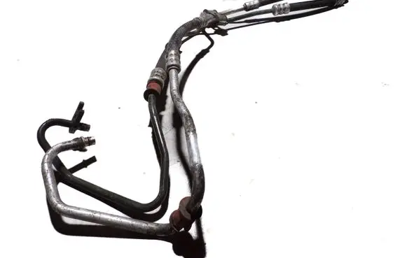 Power steering hose/pipe/line