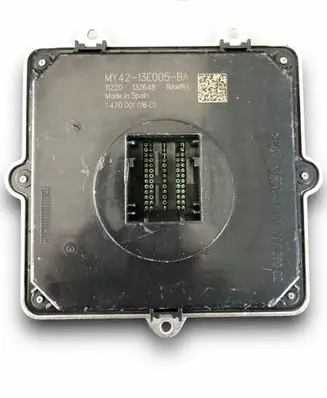 Land Rover Discovery 5 LED ballast control module MY4213E005BA