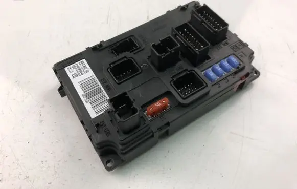 Citroen Berlingo Fuse box set S180085004F